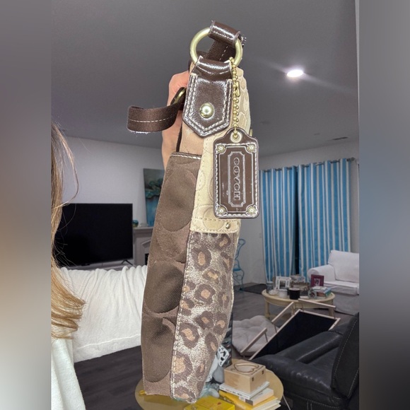 Coach Signature Patchwork STUDDED Demi File Bag crossbody style 20348 - Picture 7 of 17